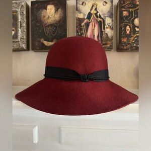 Giovannio New‎ York Wool Floppy Hat NWT